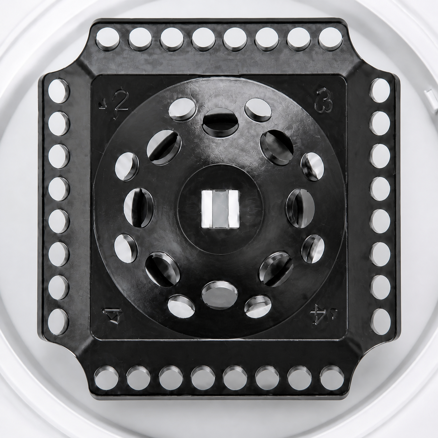Multi-function rotor supporting 0.2mL PCR strips and 2.0mL centrifuge tubes on BKMAMLAB minicentrifuge.png